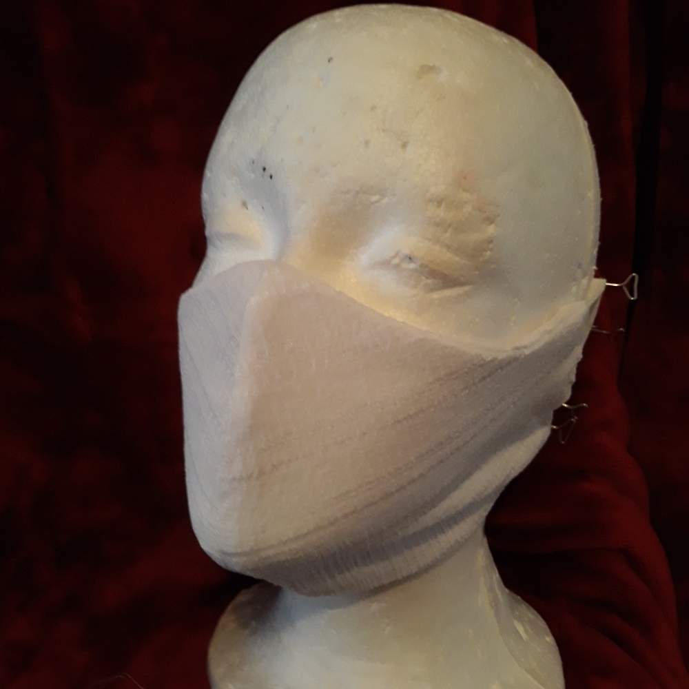 Reversible masks - Picture 3 of 3